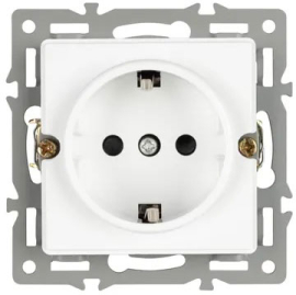 Розетка
PRESTO,  GLARE,  VERSA,  без шторок,  с заземлением,  одинарная,  винтовые клеммы,   цвет - белый,  пластмасса,  043739 ARL,  043739,  Аrlight
 - PULSAL.RU